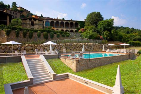 hotels franciacorta con piscina